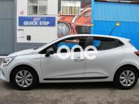RENAULT Clio 2021