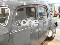 CITROEN 11 1954