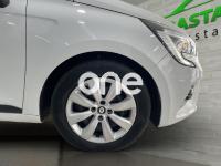 RENAULT Clio 2021