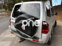 MITSUBISHI Montero 2004