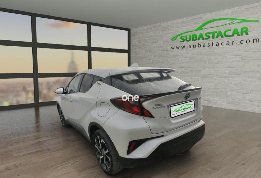 TOYOTA C-HR 2020