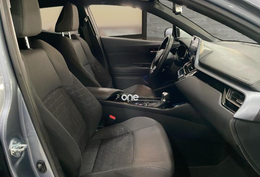 TOYOTA C-HR 2021