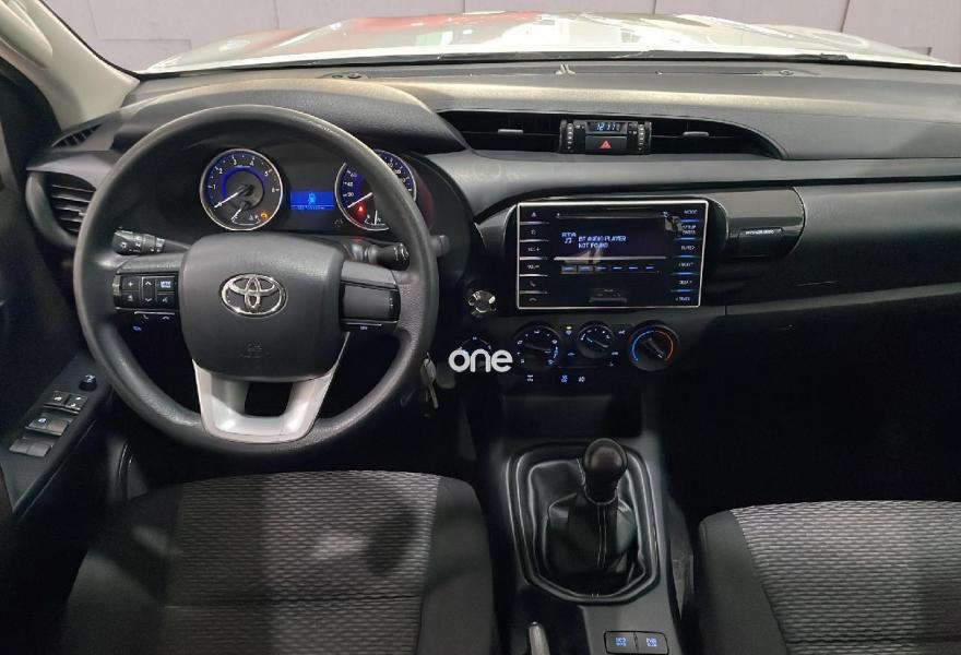 TOYOTA Hilux 2020