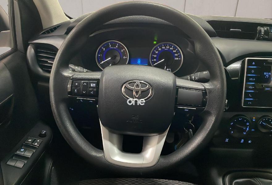 TOYOTA Hilux 2020