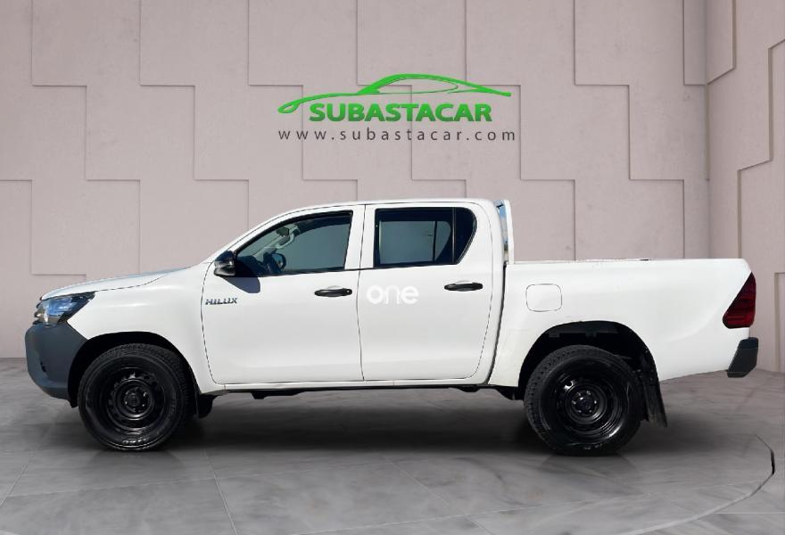 TOYOTA Hilux 2020