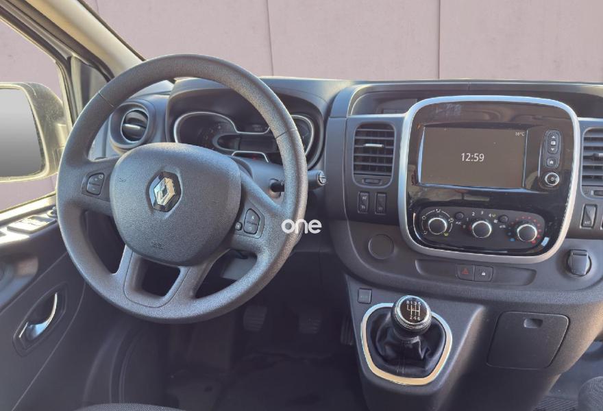 RENAULT Trafic 2021