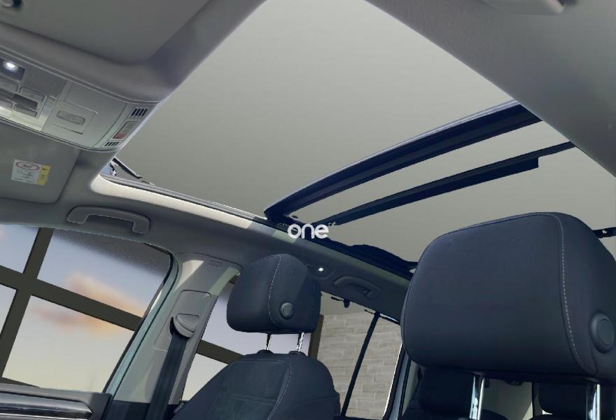 VOLKSWAGEN Touran 2021