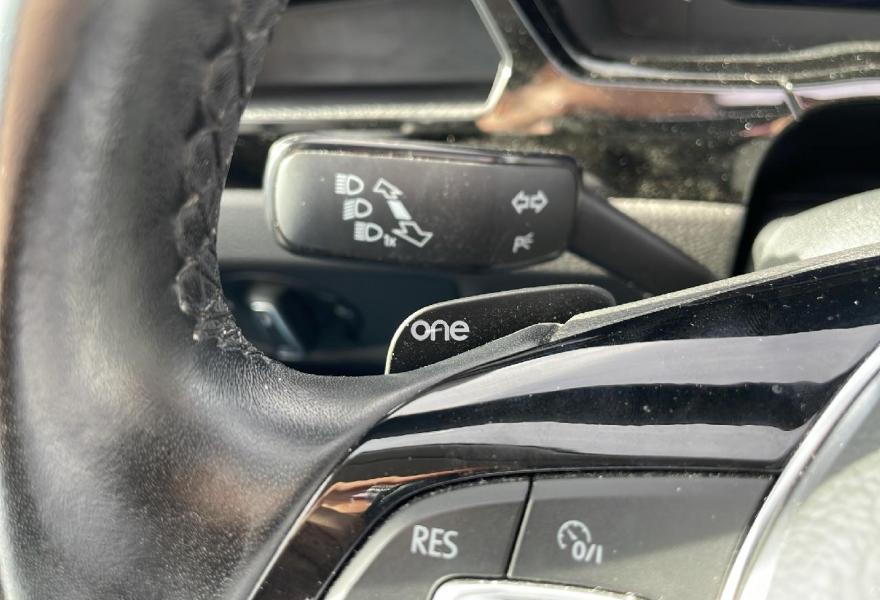 VOLKSWAGEN Touran 2021