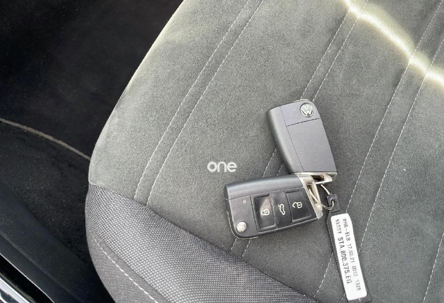 VOLKSWAGEN Touran 2021