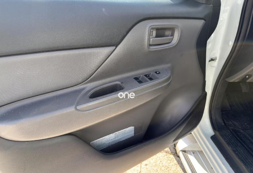 MITSUBISHI L 200 2019