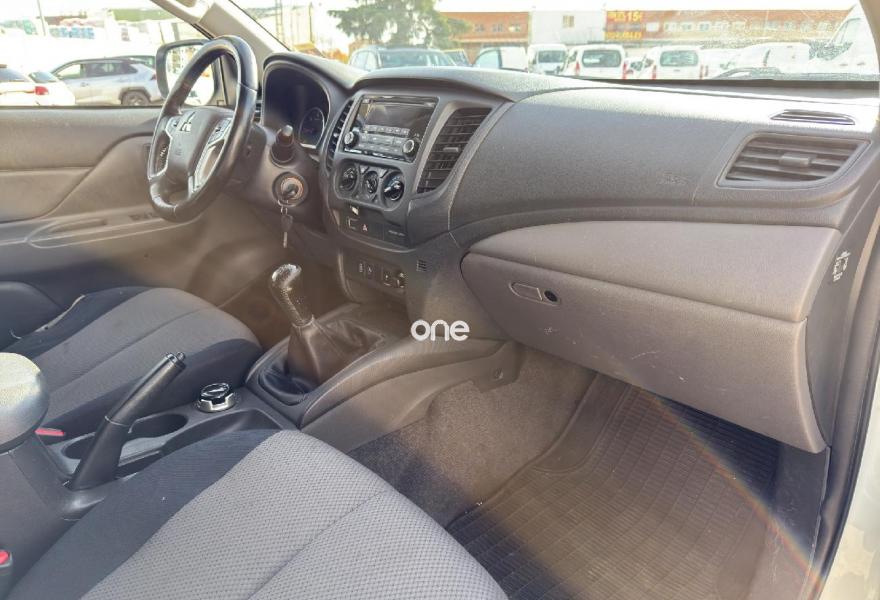 MITSUBISHI L 200 2019