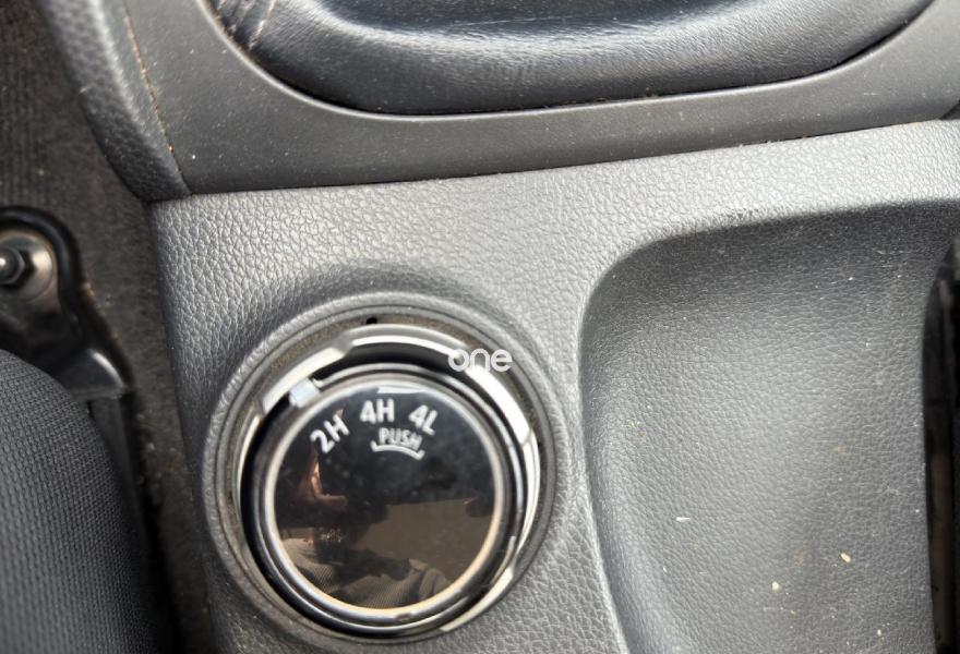 MITSUBISHI L 200 2019