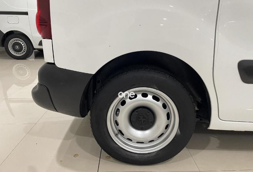 PEUGEOT Partner 2018