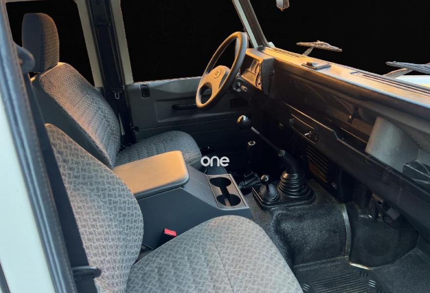 LAND ROVER Defender 1999