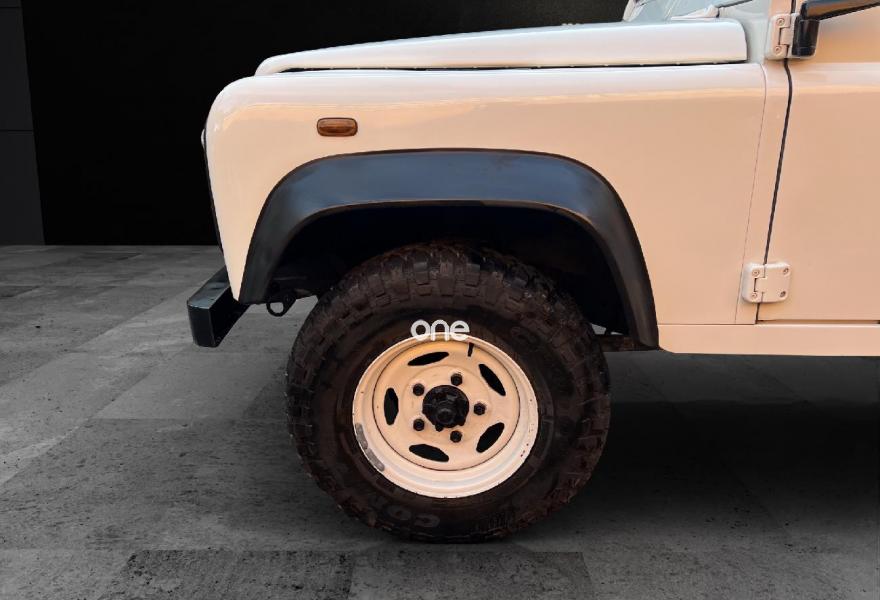 LAND ROVER Defender 1999