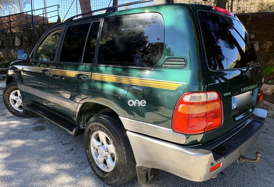 TOYOTA HDJ 1999