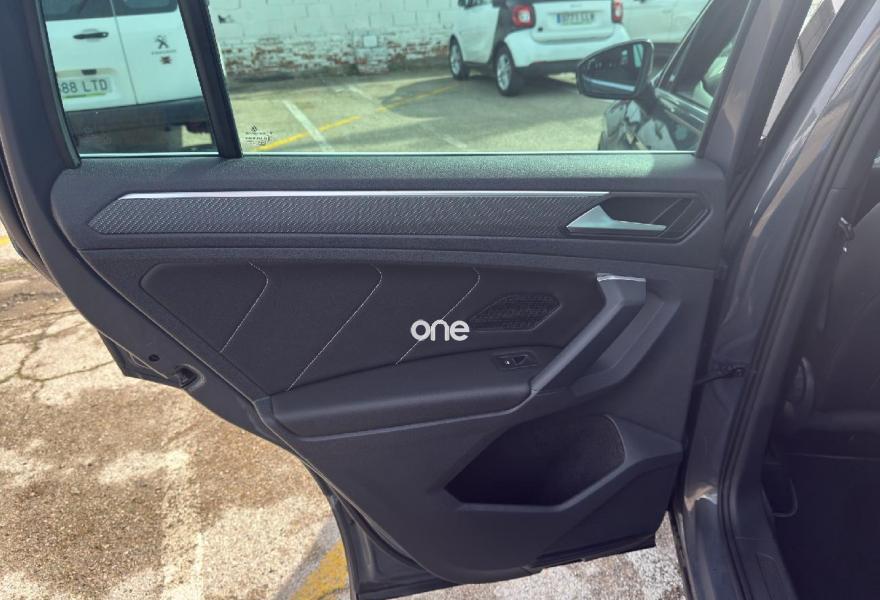 VOLKSWAGEN Tiguan 2022