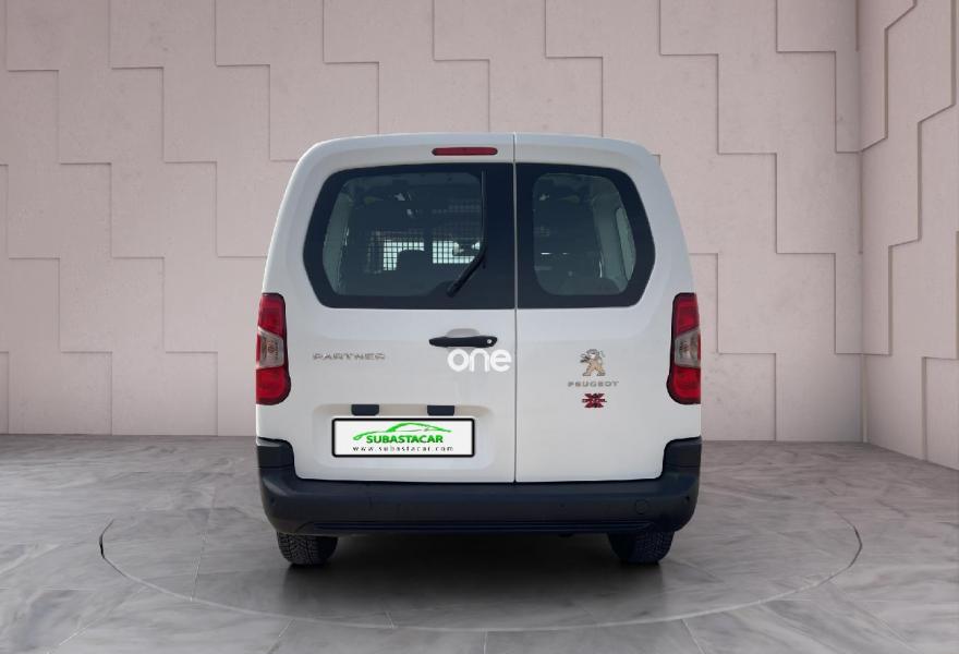 PEUGEOT Partner 2021