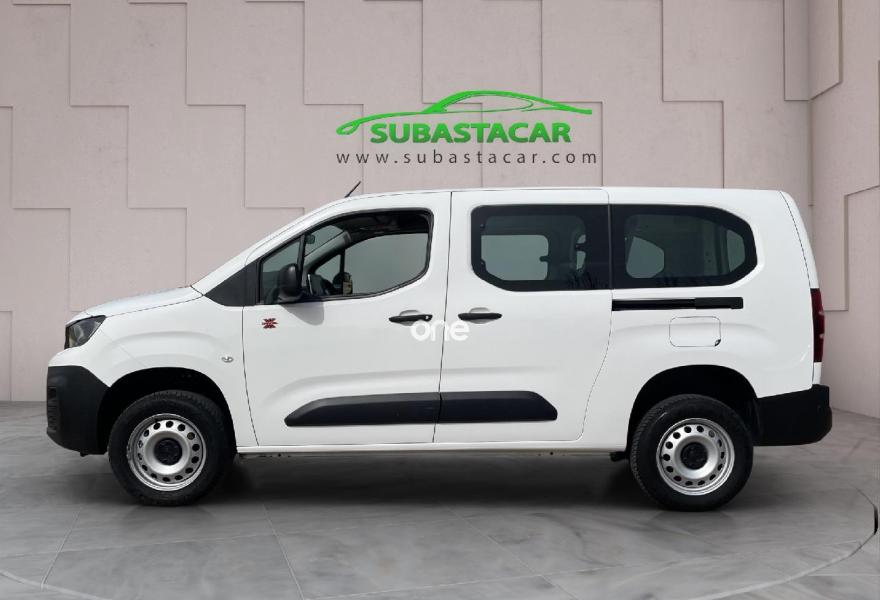 PEUGEOT Partner 2021