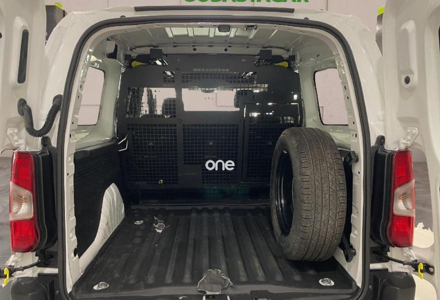 PEUGEOT Partner 2021