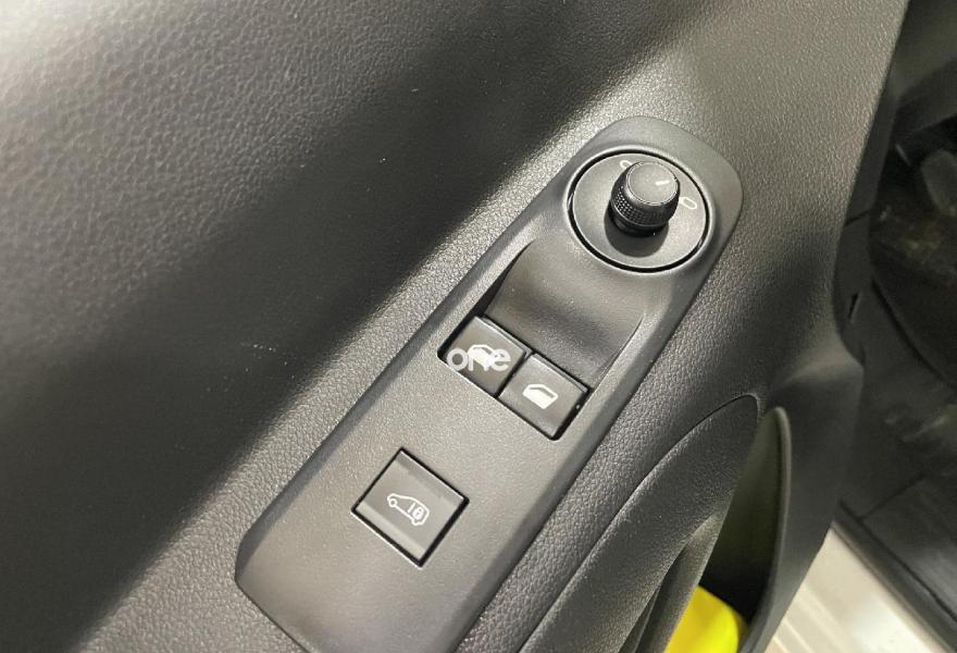 PEUGEOT Partner 2021