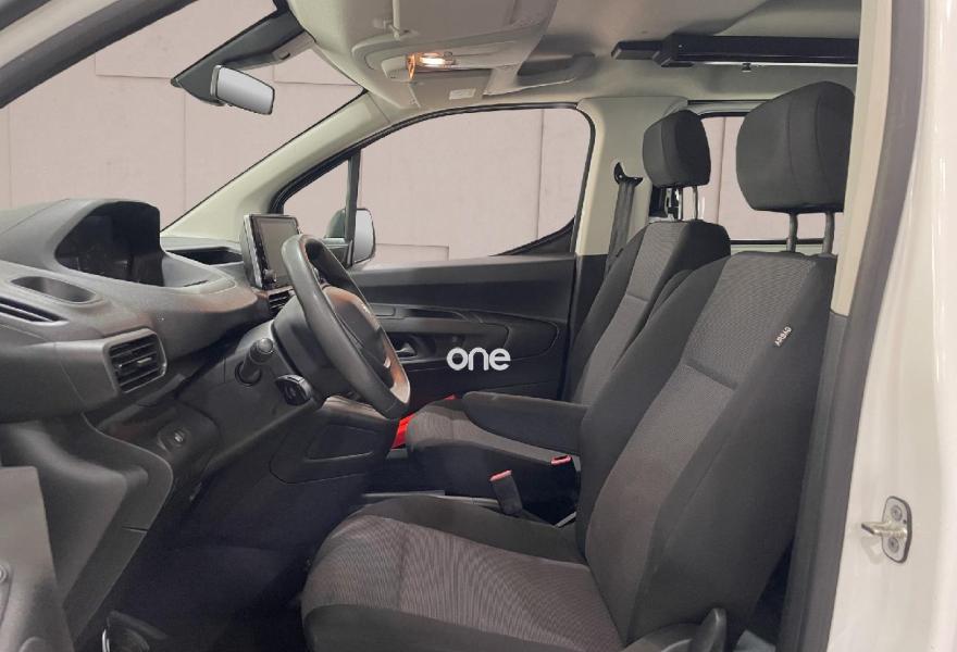 PEUGEOT Partner 2021