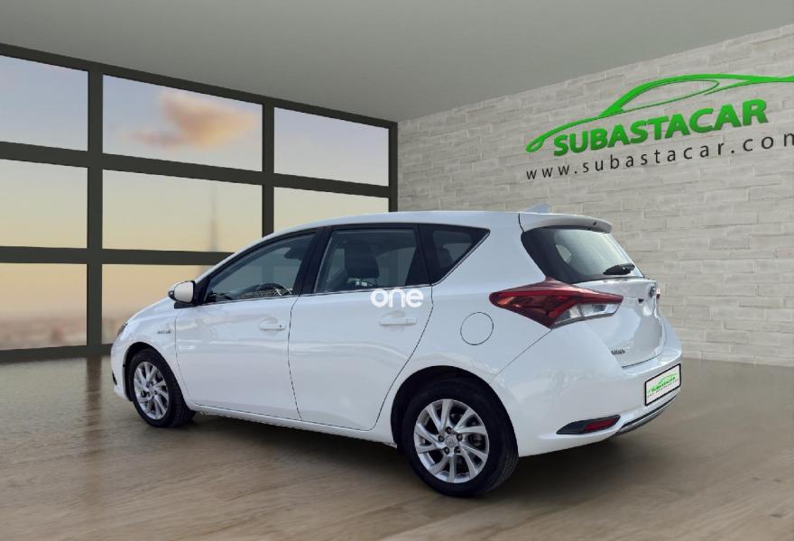 TOYOTA Auris 2018
