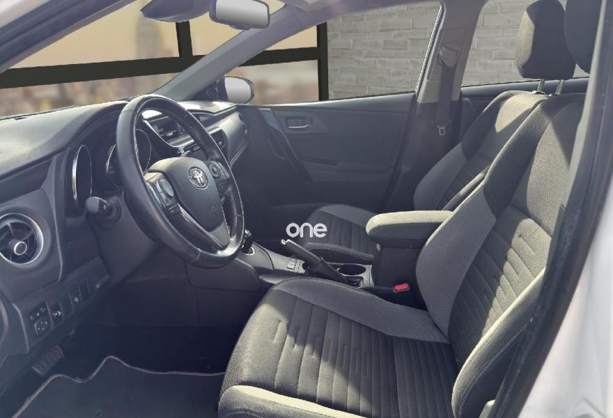 TOYOTA Auris 2018