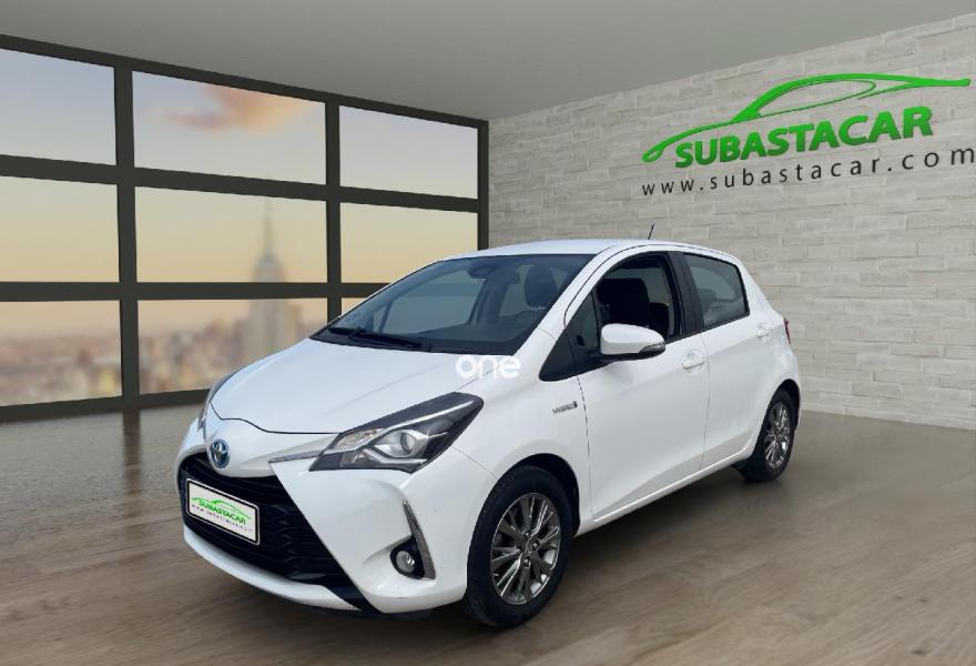 TOYOTA Yaris 2018