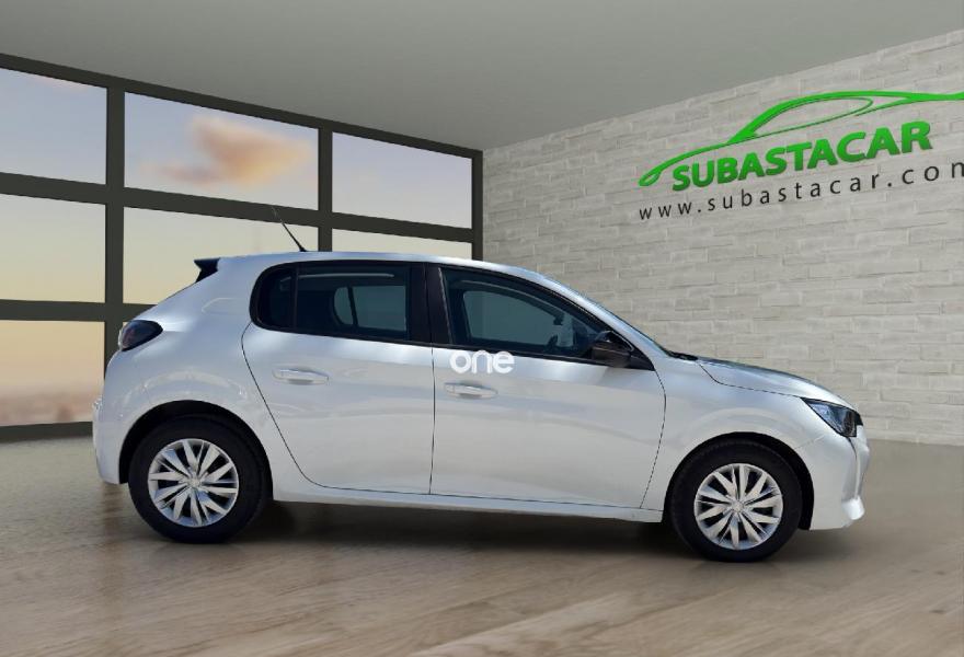PEUGEOT 208 2022