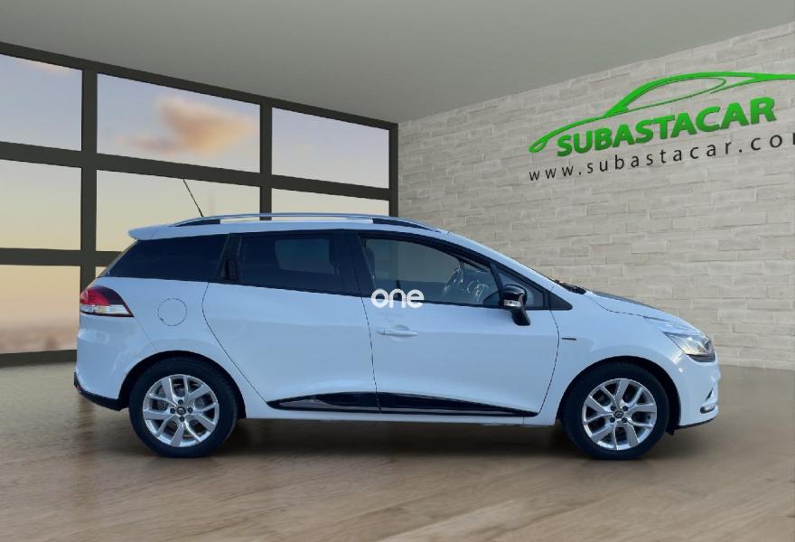RENAULT Clio 2018
