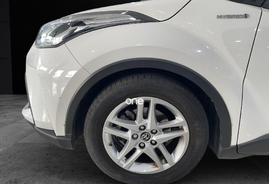 TOYOTA C-HR 2021