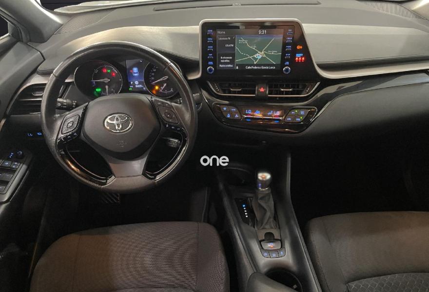 TOYOTA C-HR 2021