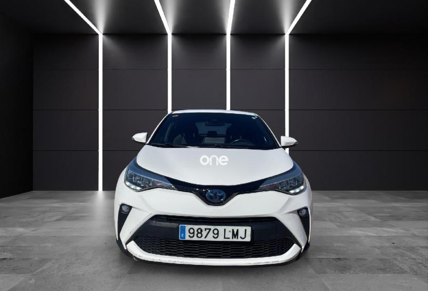 TOYOTA C-HR 2021