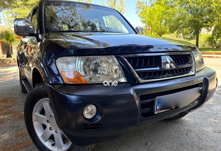 MITSUBISHI Montero 2005