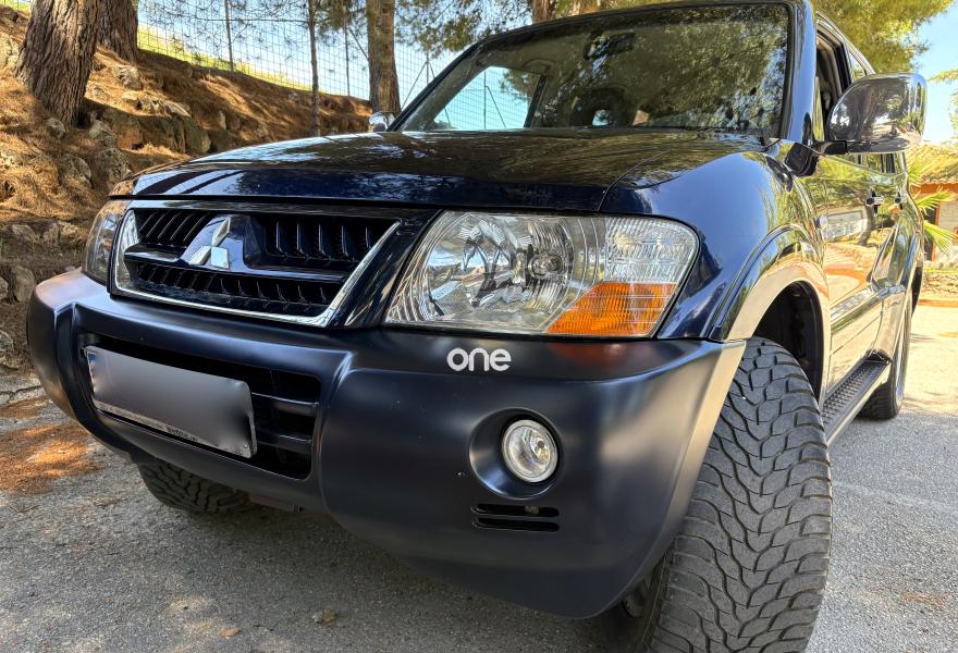 MITSUBISHI Montero 2005