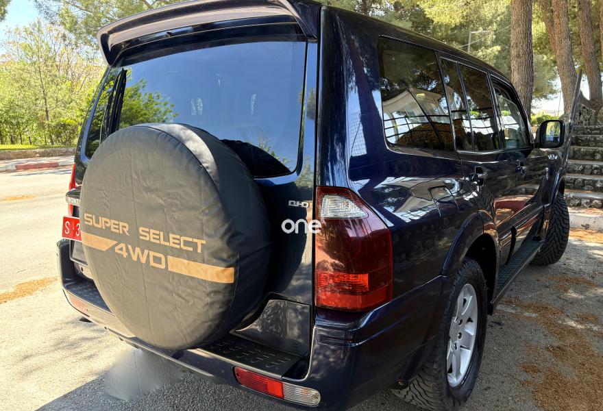 MITSUBISHI Montero 2005