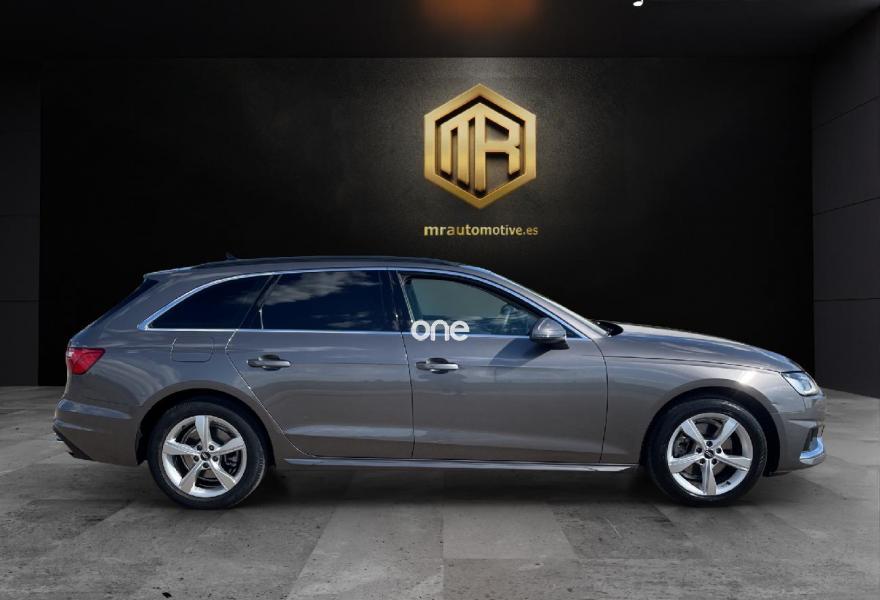 AUDI A4 2021