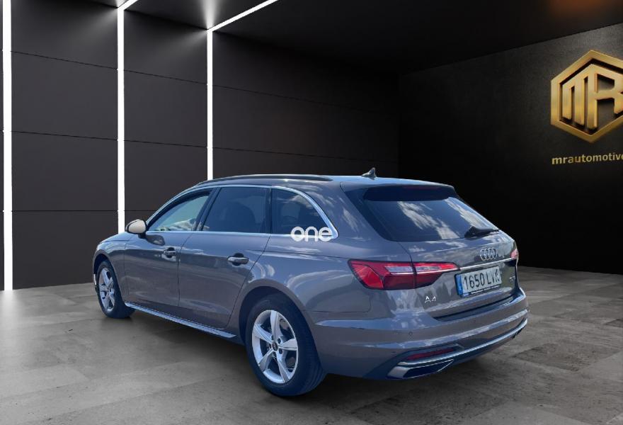 AUDI A4 2021