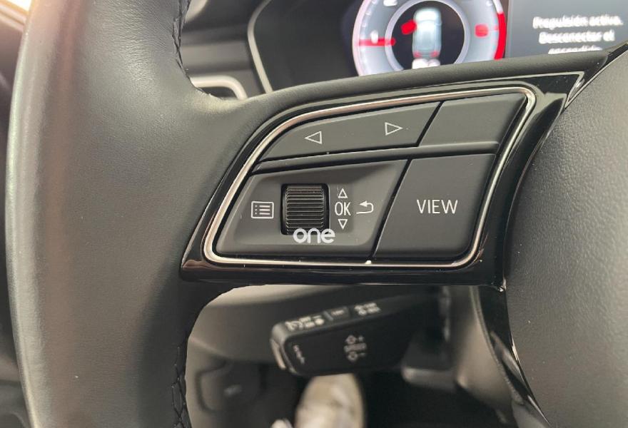 AUDI A4 2021