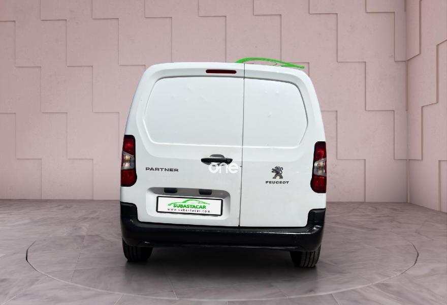 PEUGEOT Partner 2021