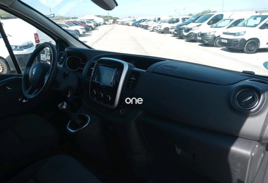 RENAULT Trafic 2021