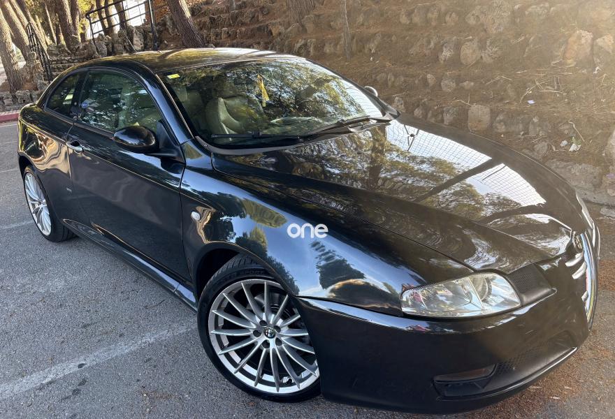 ALFA ROMEO GT 2006
