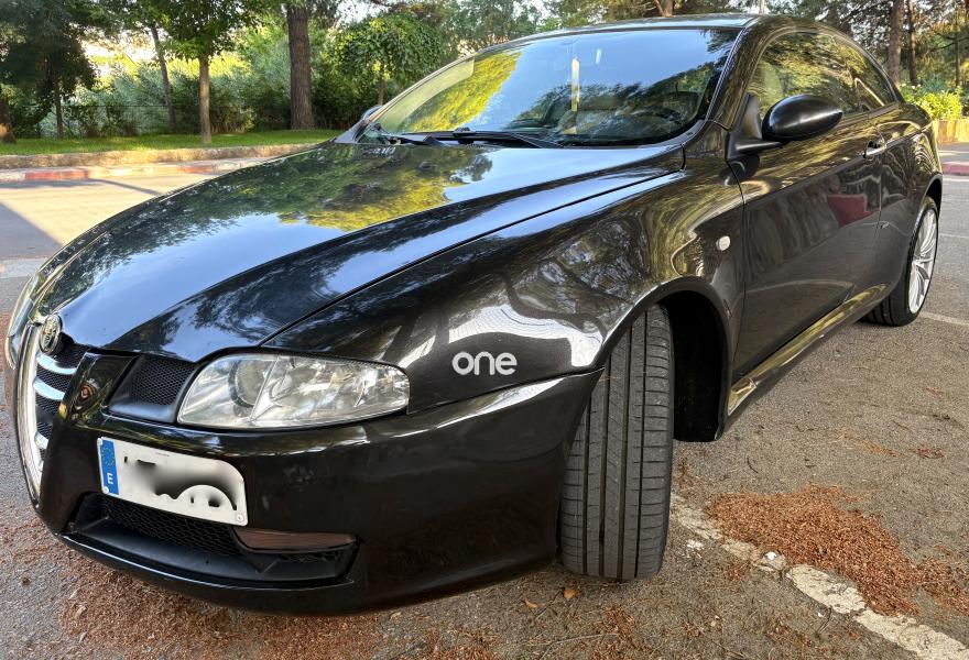 ALFA ROMEO GT 2006