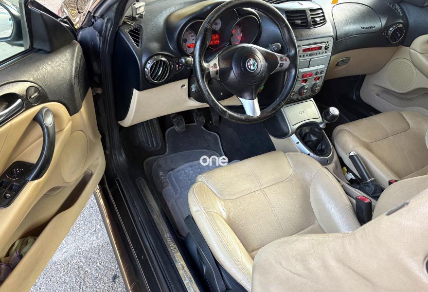 ALFA ROMEO GT 2006