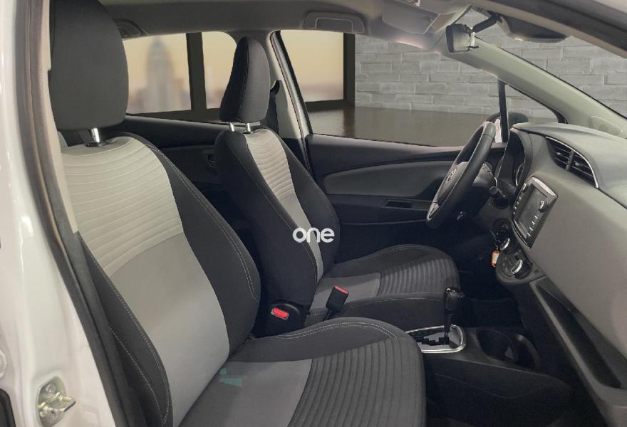 TOYOTA Yaris 2019