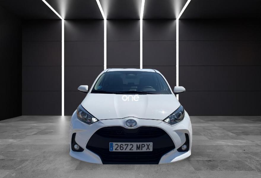 TOYOTA Yaris 2024