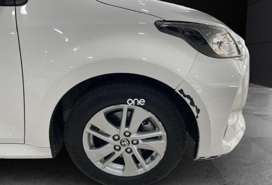 TOYOTA Yaris 2024