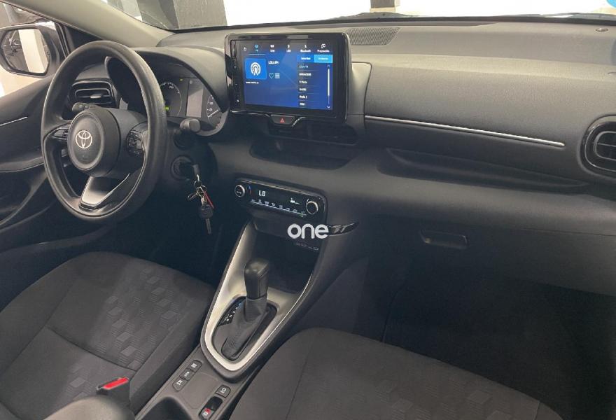 TOYOTA Yaris 2024