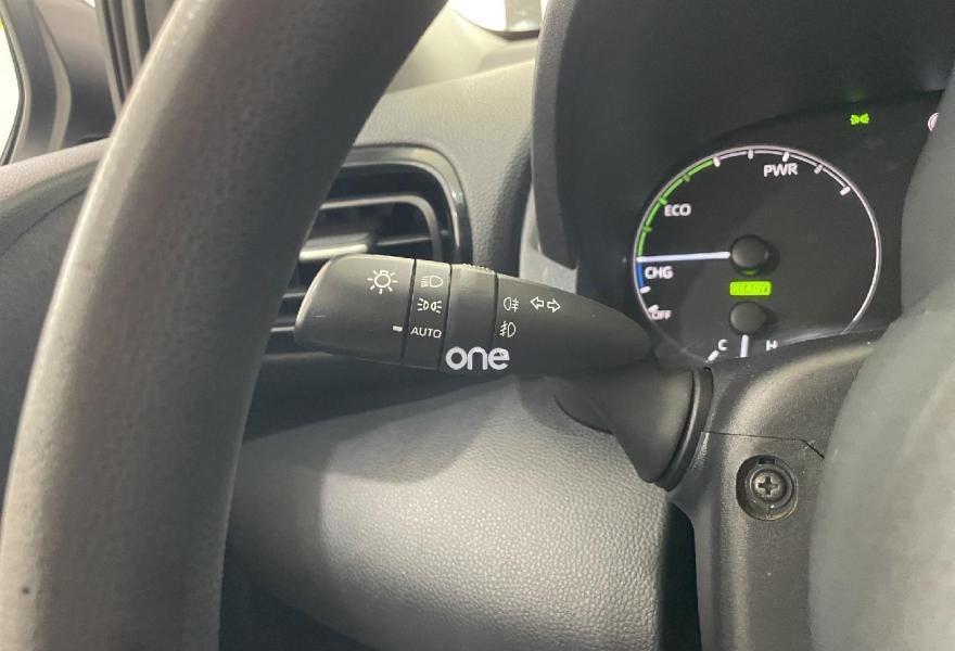 TOYOTA Yaris 2024